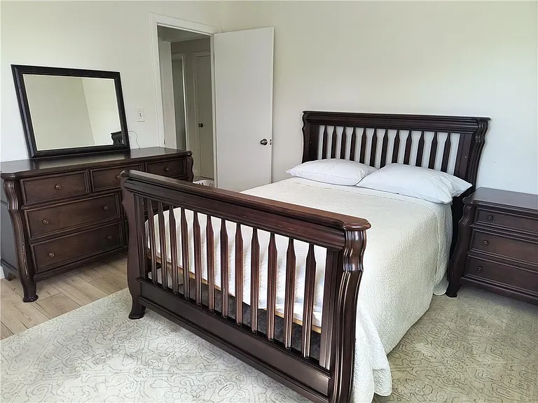10 Reardon Dr — Photo 10
