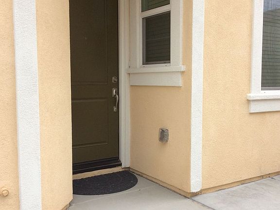 3rd image of 26389 Valencia Way #2