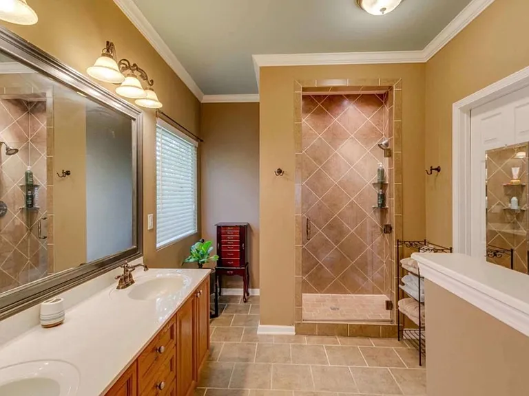 1103 Achiever Cir — Photo 8