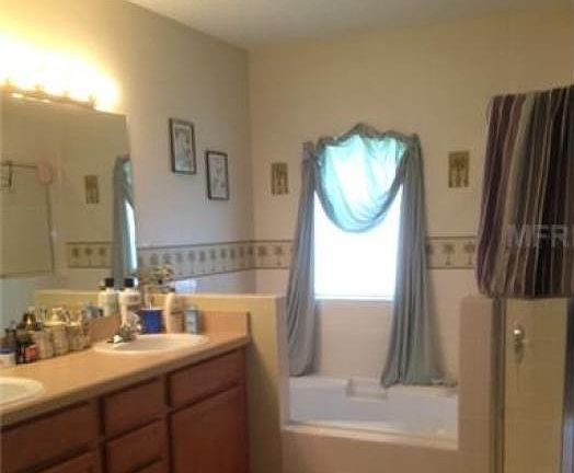 5th image of 934 Canary Lake Ct