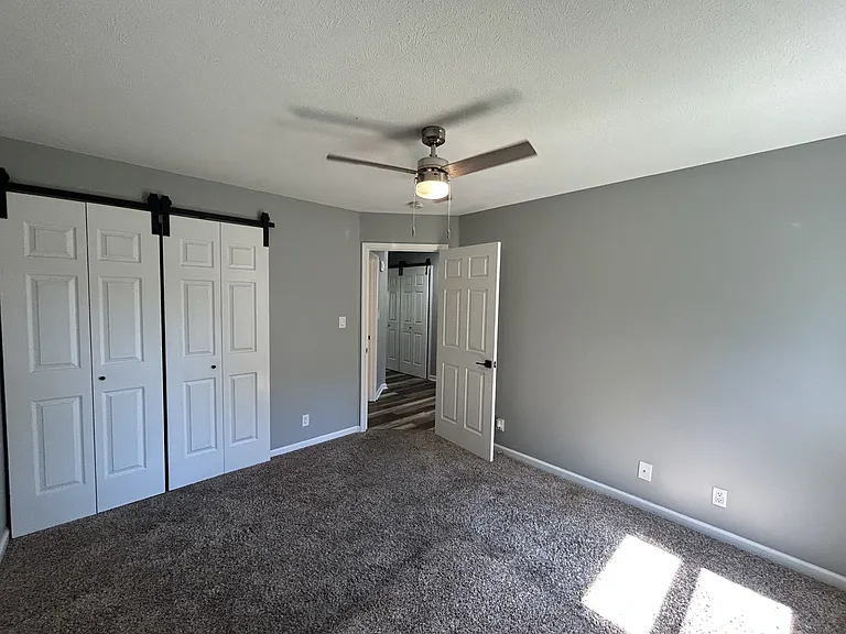 808 Leigh Ann Dr — Photo 15