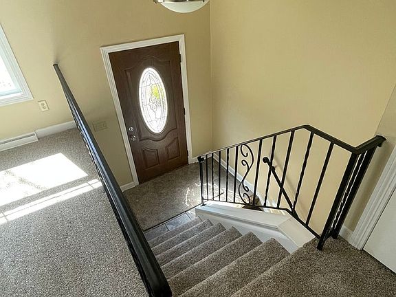5th image of 2593 Cherry Blossom Cir