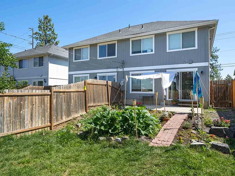 516 S Arthur St — Photo 23