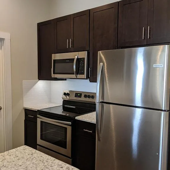 150 Ray Kennedy Dr #H — Photo 2