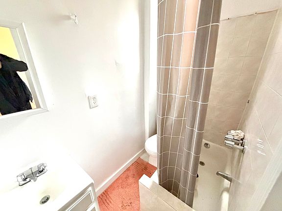 5th image of 333 E 150th St #29