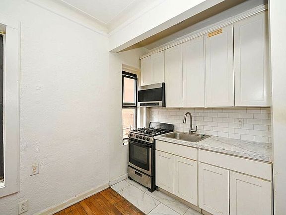 3rd image of 8344 Lefferts Blvd APT 3C