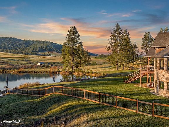 2nd image of 337 W Coon Creek Rd