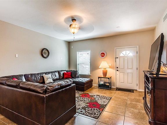 4th image of 12933 Hueco Cave Dr