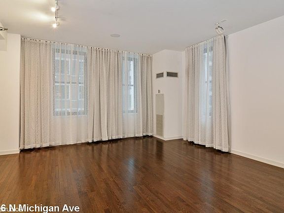 3rd image of 6 N Michigan Ave Unit 1110