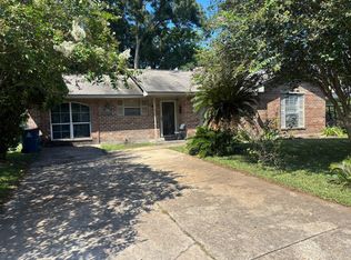 558 Beaver Bend Rd, Houston, TX 77037