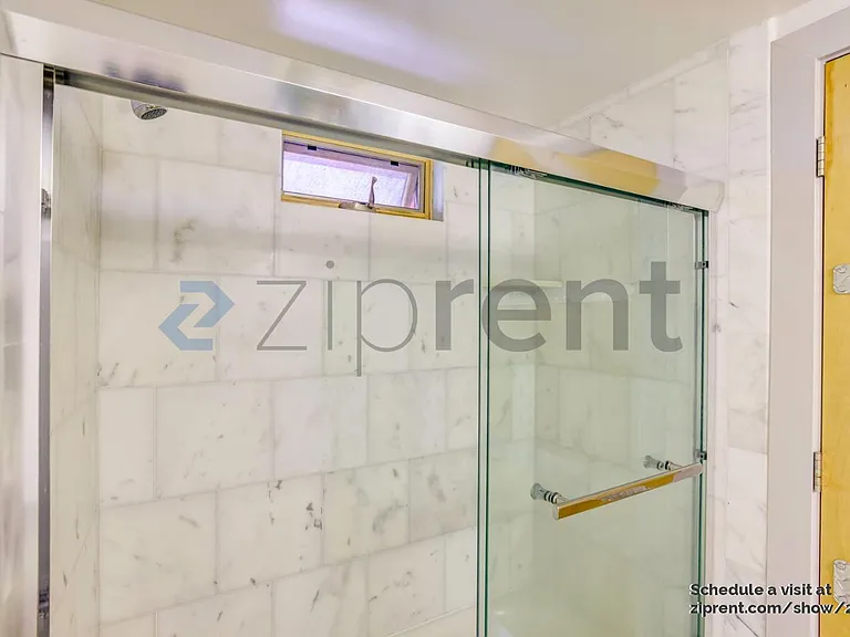 2875 Glascock St #214 — Photo 6