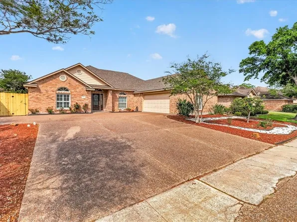 6322 Grenoble Dr, Corpus Christi, TX 78414