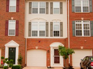 2961 Huntington Grove Sq, Alexandria, VA 22306