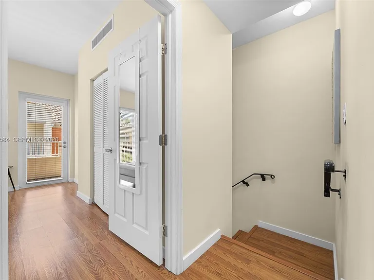 18413 NE 27th Ct #18413 — Photo 33