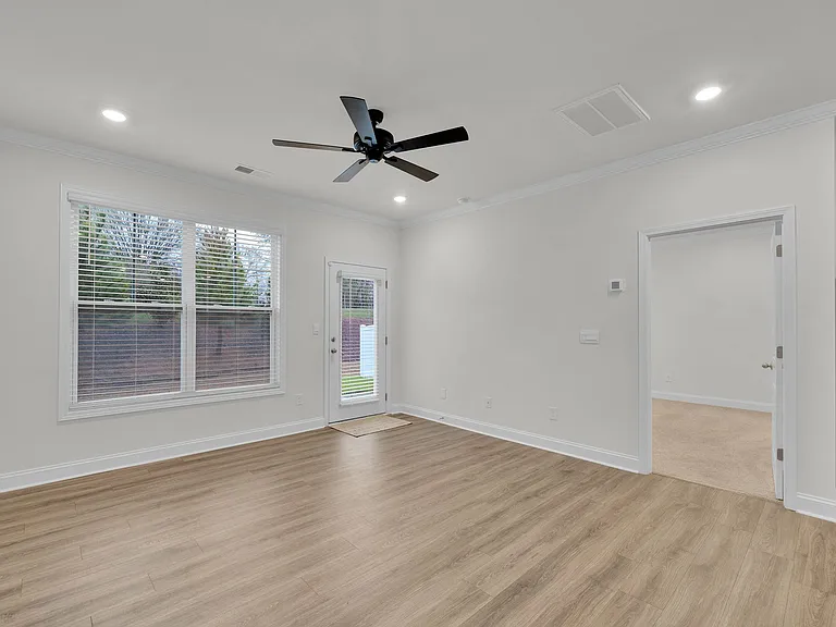 4120 Steel Way — Photo 24