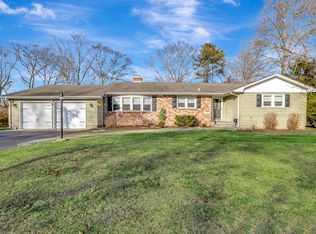 41 Arthur Ave, Patchogue, NY 11772