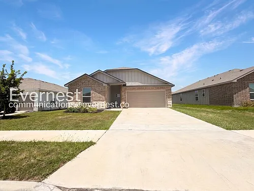 866 Freedom Cir Photo 1