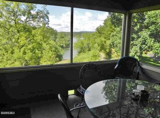 B3 Long Bay Point Dr, Galena, IL 61036