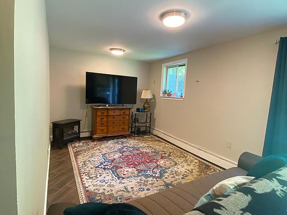 3rd image of 51 Dell St #1