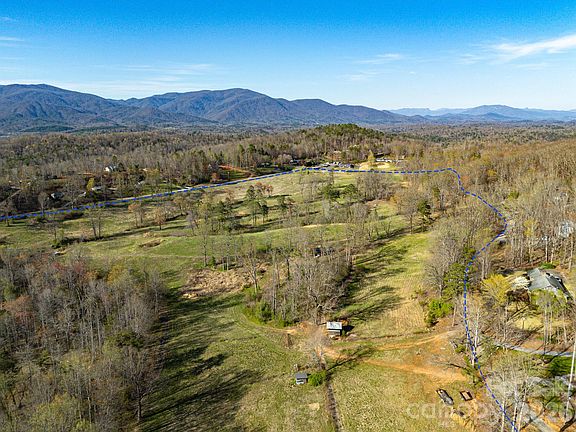3rd image of Golf Course Rd