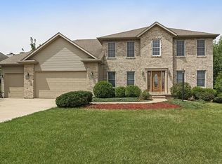 5398 Heather Glen Cir, Bettendorf, IA 52722