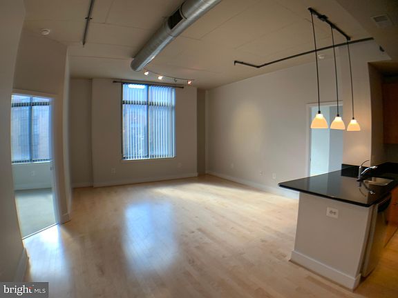 5th image of 520 John Carlyle St Unit 238