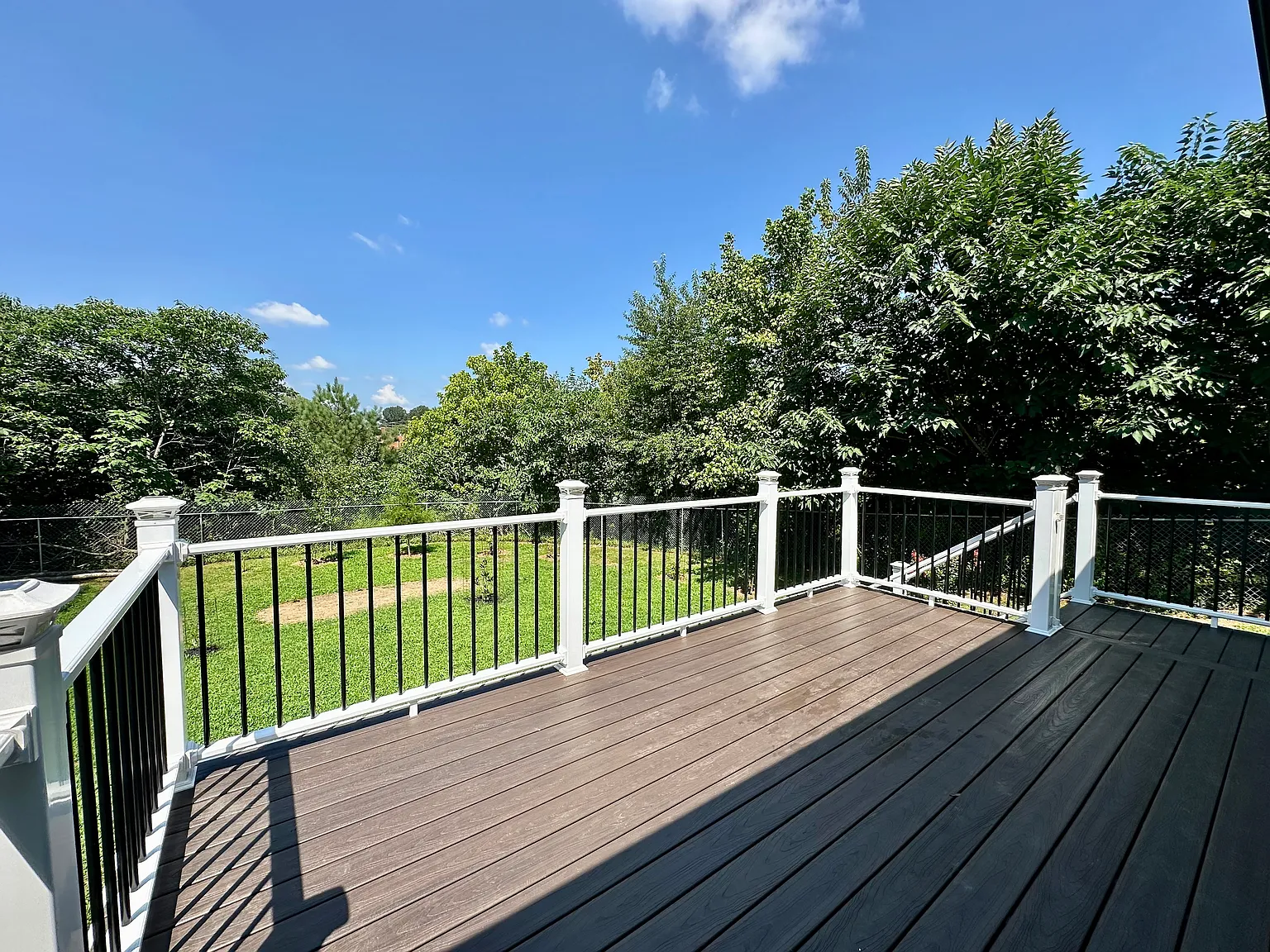 2 bed, 860 sqft, $1,300 — Photo 3