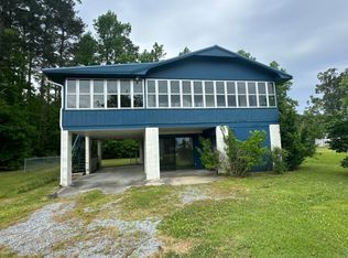 36 Pine Dr, Belhaven, NC 27810