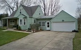 335 Howland Wilson Rd NE photo 1