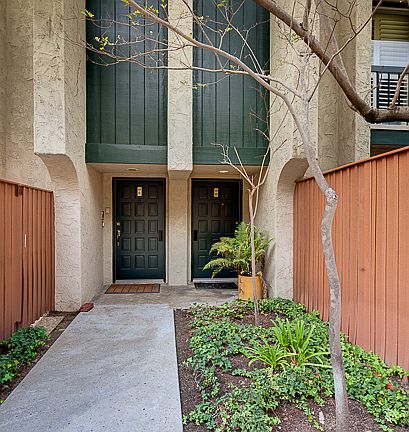 3rd image of 11260 Overland Ave APT 15D
