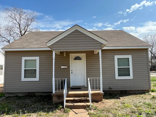621 S 6th St, Kingfisher, OK 73750