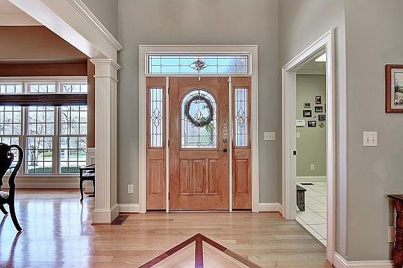 4th image of 1886 Villa Ct