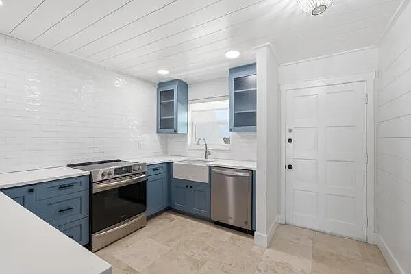 308 Golfview Rd #Penthouse 03 — Photo 4