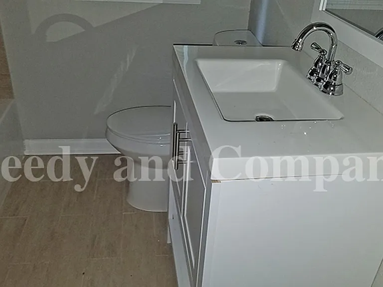 893 Linwood Rd — Photo 7