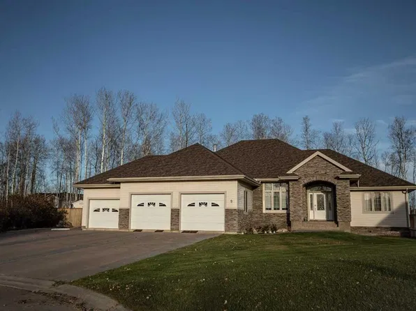 9 S Chinook Cres, High Level, AB T0H 1Z0
