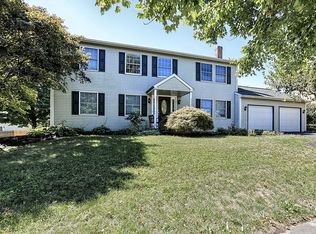 924 Acri Rd, Mechanicsburg, PA 17050