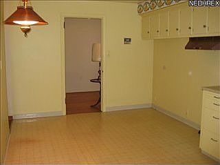 3rd image of 170 McKinley Ave