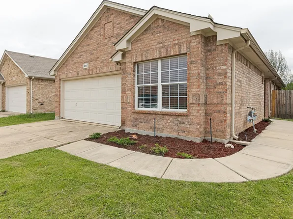 6432 Geneva Ln, Fort Worth, TX 76131