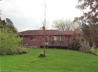 4390 Rock Cut Rd, Barberton, OH 44203