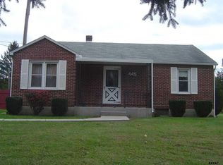 445 Hunterstown Rd, Gettysburg, PA 17325