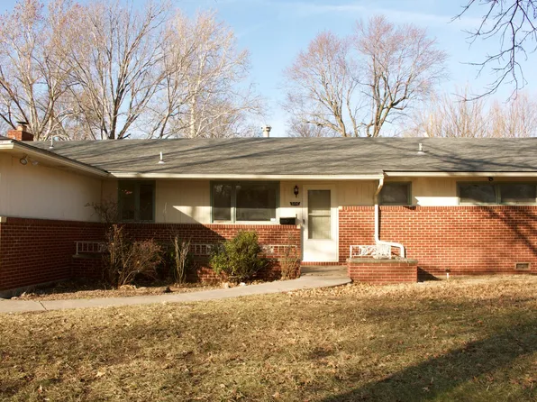 6226 E 9th St N, Wichita, KS 67208
