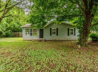 5202 Murphy Rd, Knoxville, TN 37918