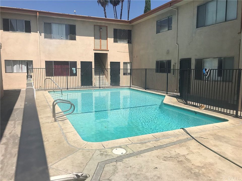 1st image of 2013 Las Vegas Ave #11