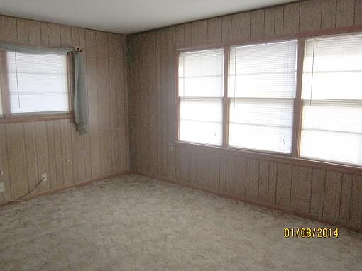 5th image of 313 N Michigan Ave