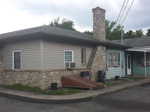 4-Unit apartment Building