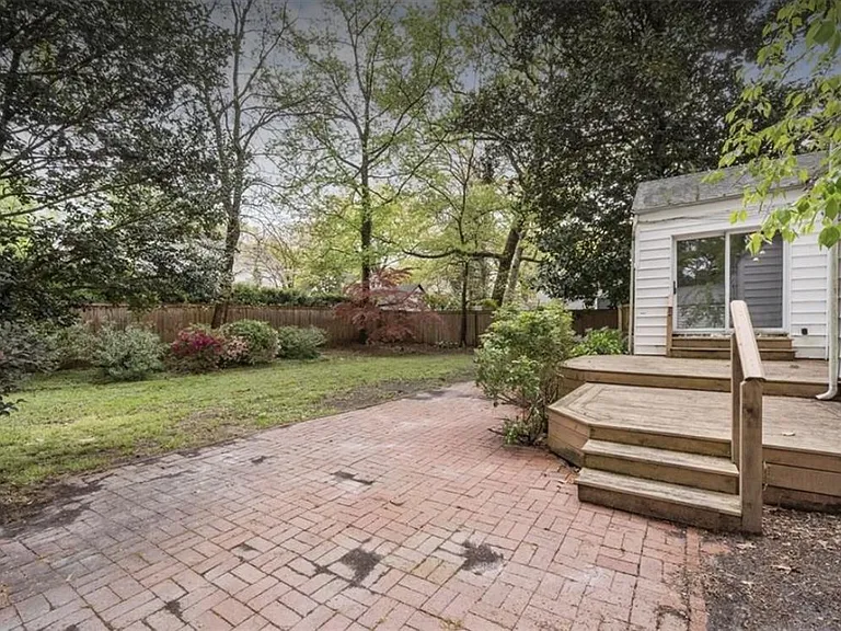 1412 Woodrow Ave — Photo 27