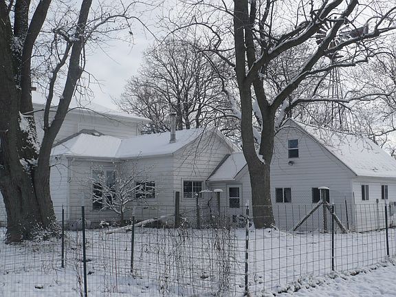 2nd image of 9515 E County Road 700 S