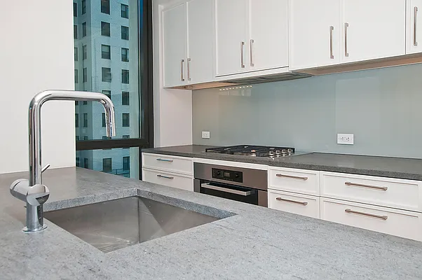 Rented by Sieber International | media 18