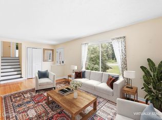 5206 Cool Brook Rd, Louisville, KY 40291