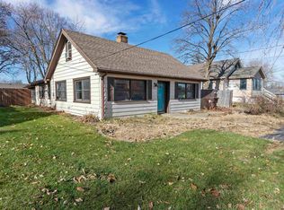 6307 N Sheridan Rd, Peoria, IL 61614